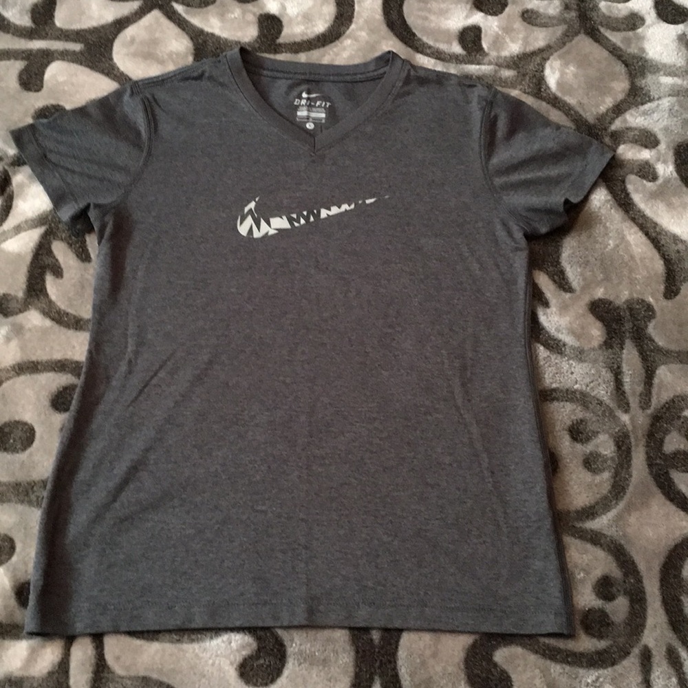 L Nike Dri fit girls cut tee shirt